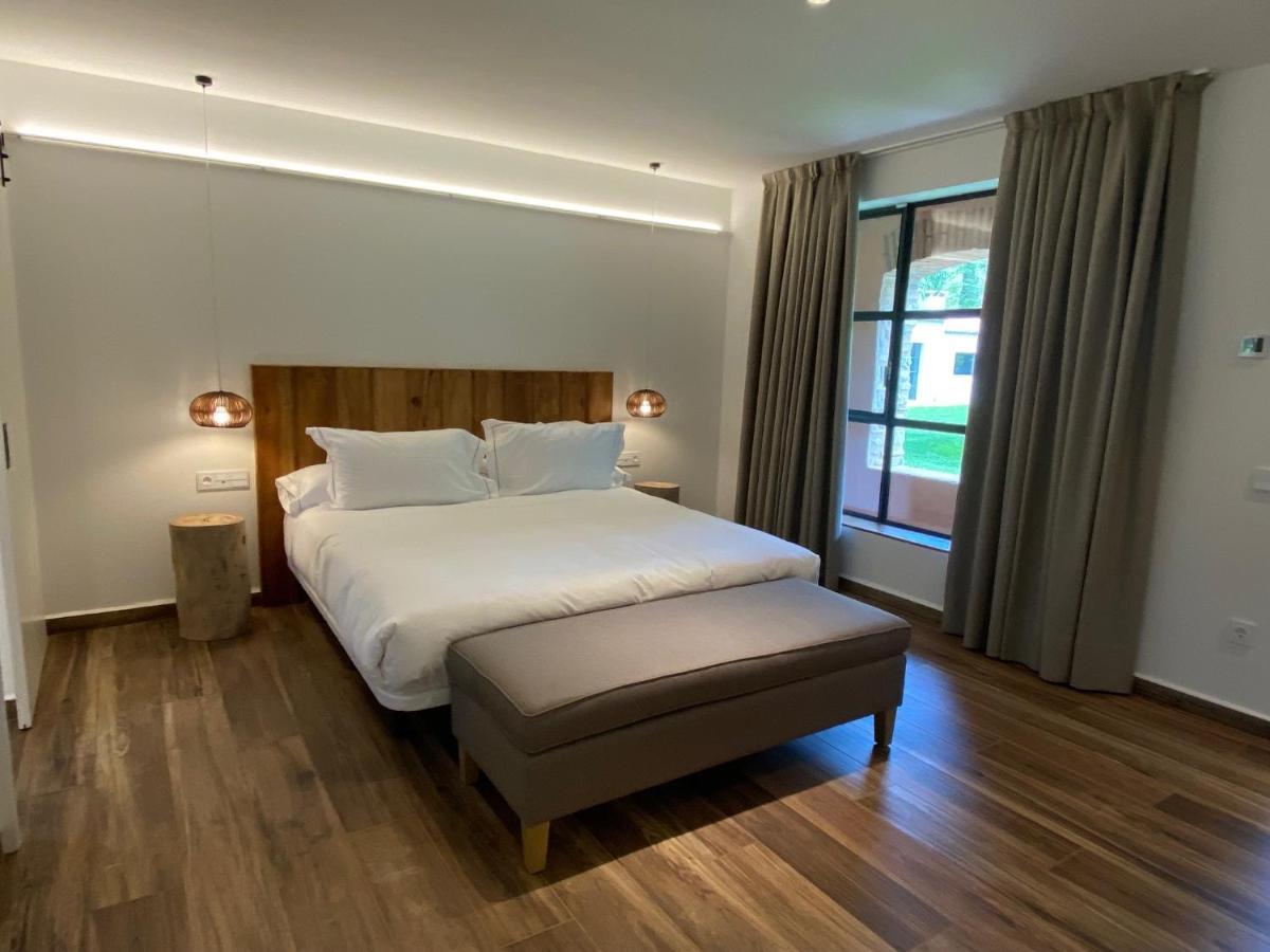 Hotel Mas Aret Peralada Εξωτερικό φωτογραφία